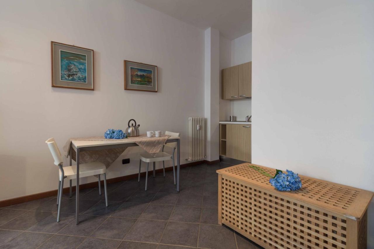 Galleria Roma Apartment - Affitti Brevi Italia Lecco Exterior foto